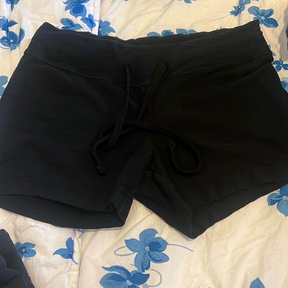 James Perse shorts